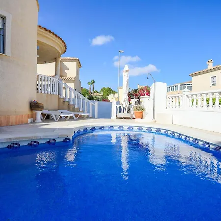 Rio Seco - Private Pool -bbq - 3br - 2 Bath - Sleeps 6 Pinar de Campoverde