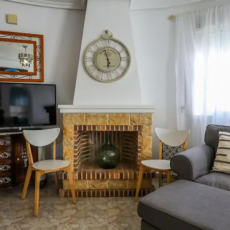 Rio Seco - Private Pool -bbq - 3br - 2 Bath - Sleeps 6 Pinar de Campoverde