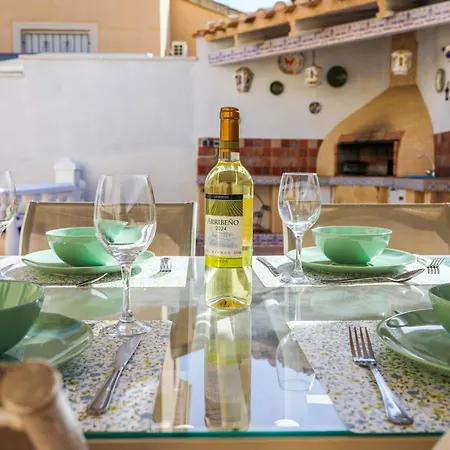 Villa Rio Seco - Private Pool -bbq - 3br - 2 Bath - Sleeps 6 *